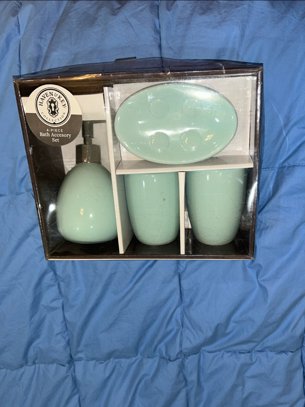 Mint Green 4-Piece Ceramic Bath Accessory Set